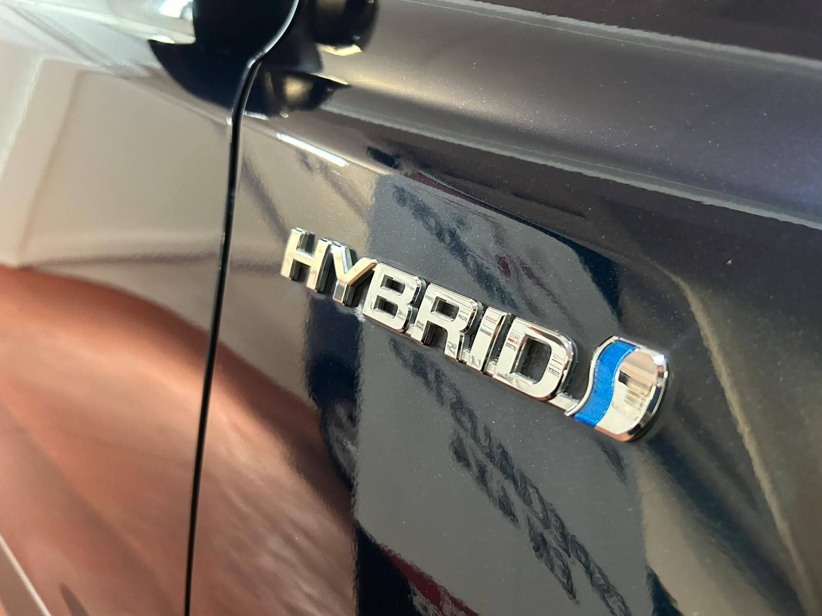 TOYOTA RAV 4 2.5 Hybrid Executive