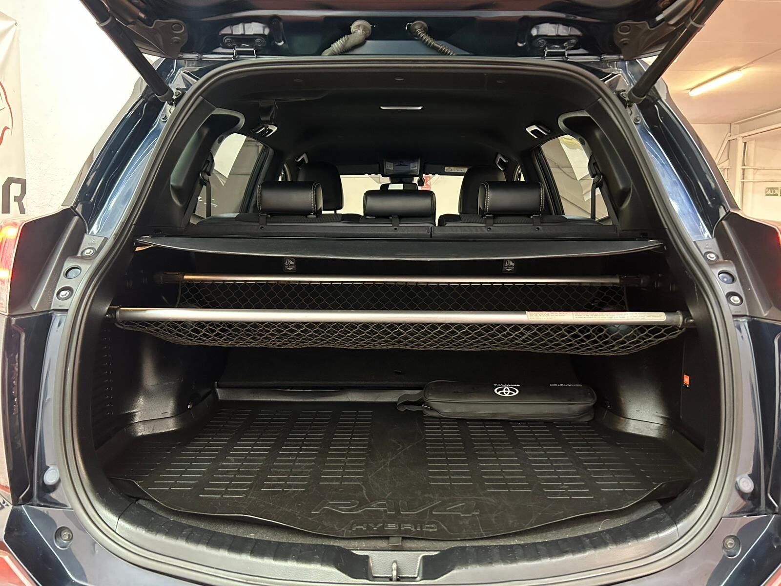 TOYOTA RAV 4 2.5 Hybrid Executive