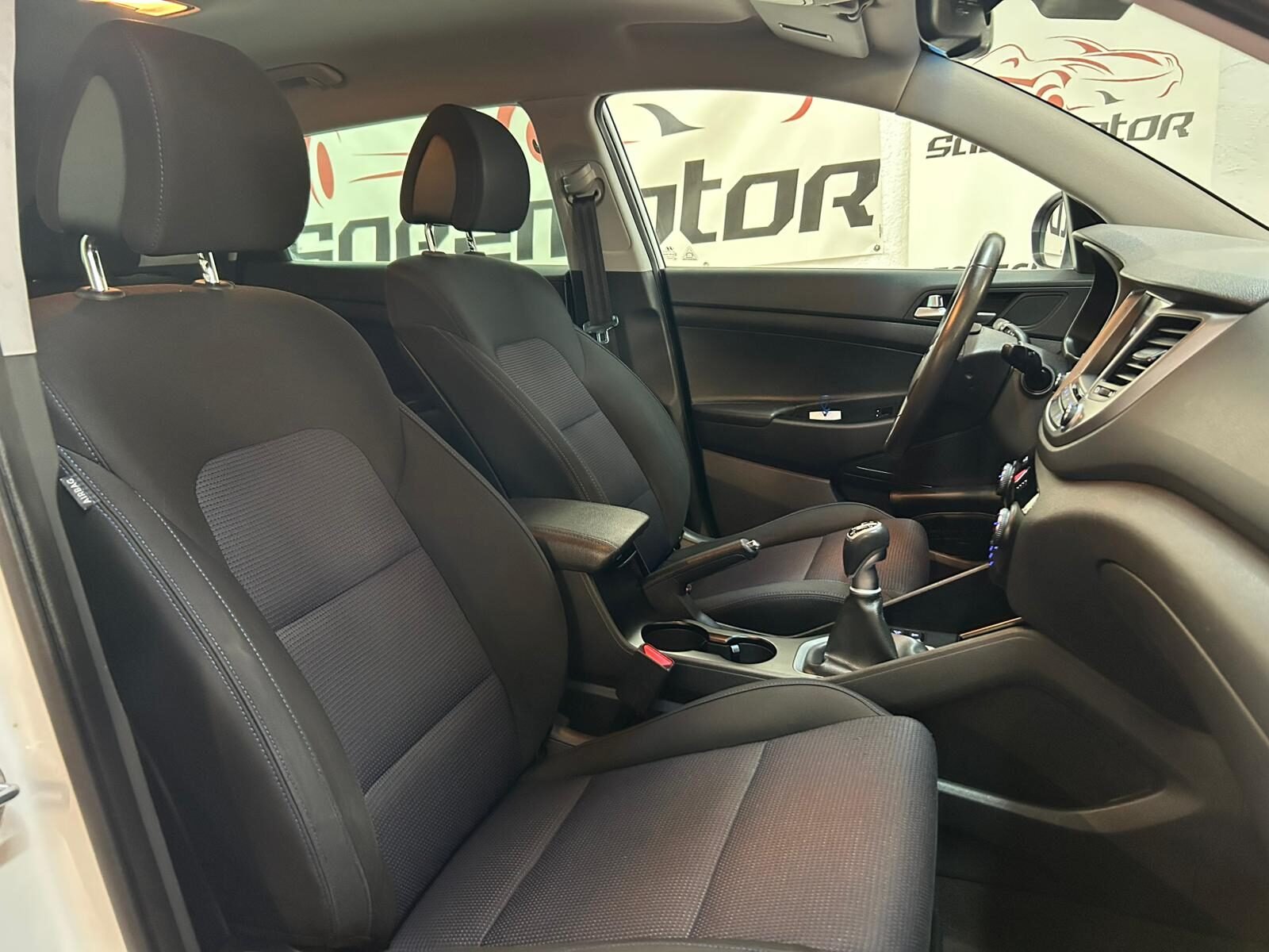 HYUNDAI TUCSON 1.6 bluedrive tecno