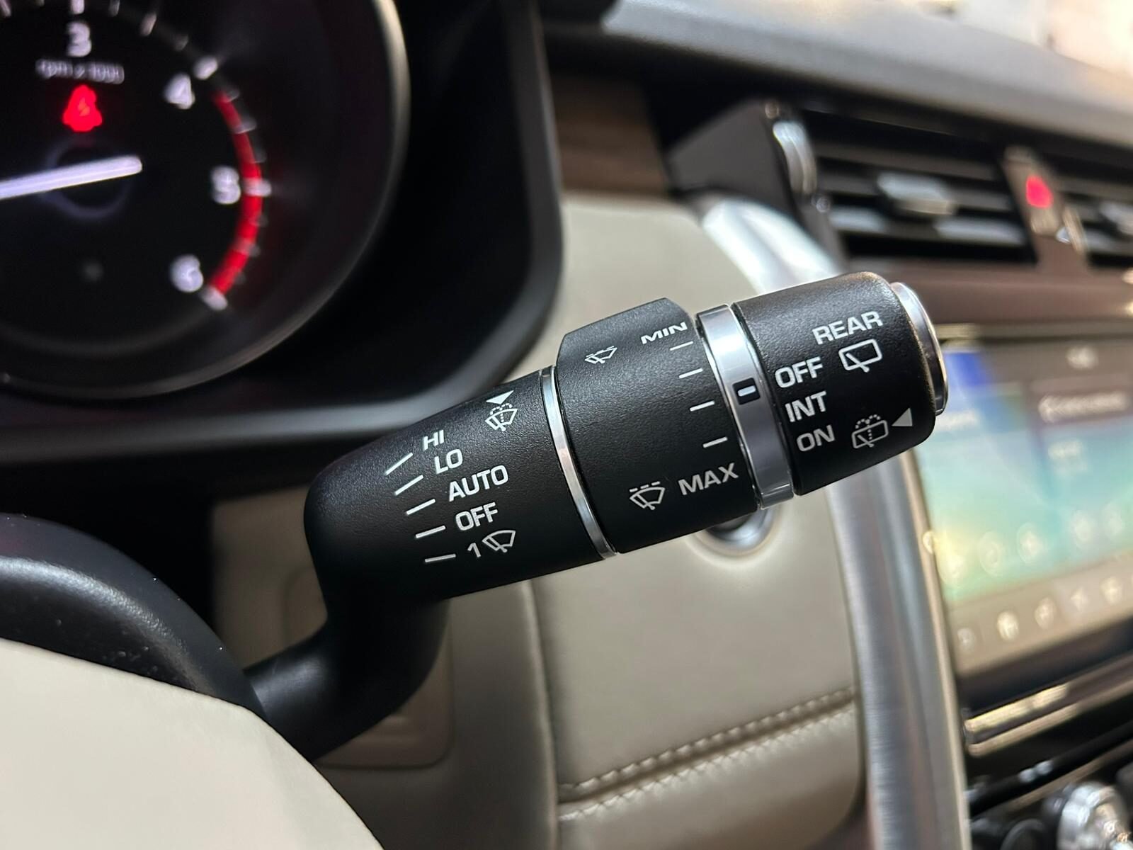 LAND-ROVER Discovery 3.0td6