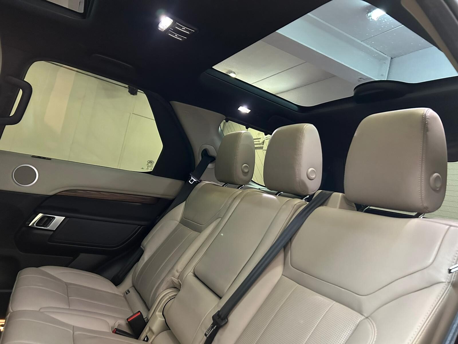 LAND-ROVER Discovery 3.0td6