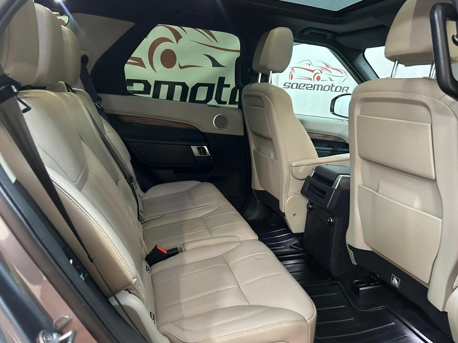 LAND-ROVER Discovery 3.0td6