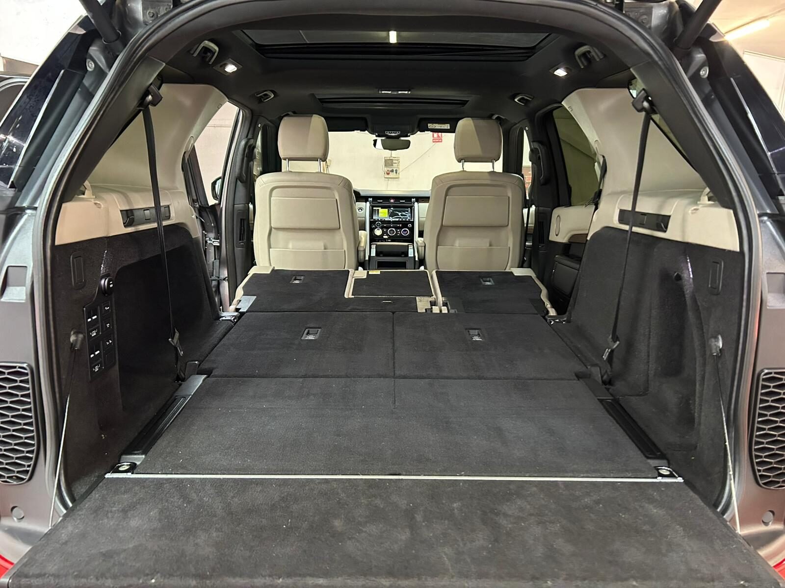 LAND-ROVER Discovery 3.0td6