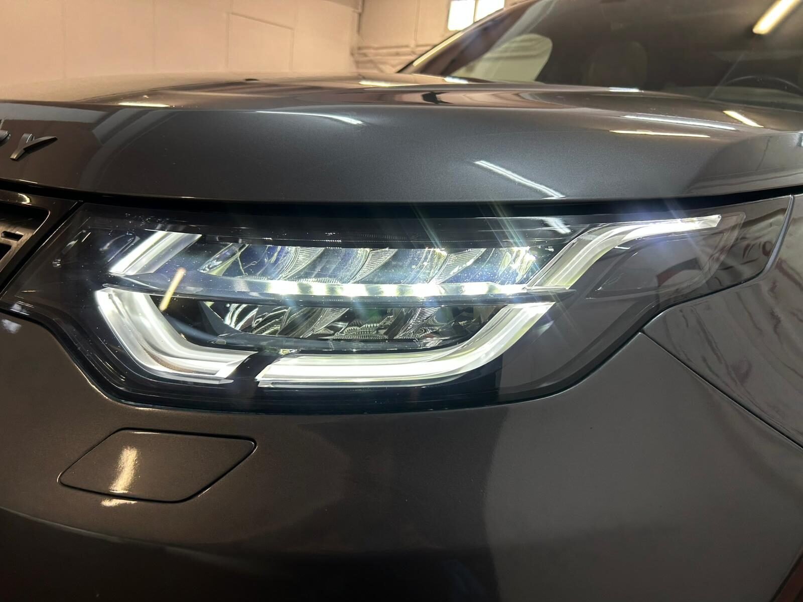 LAND-ROVER Discovery 3.0td6