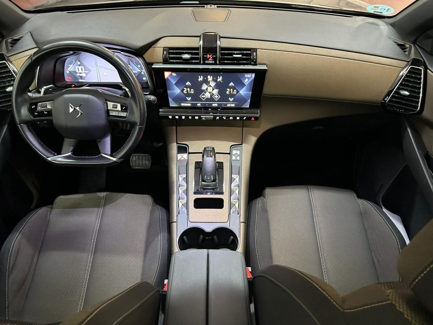 DS ds7 Crossback BlueHDi Auto. BE CHIC
