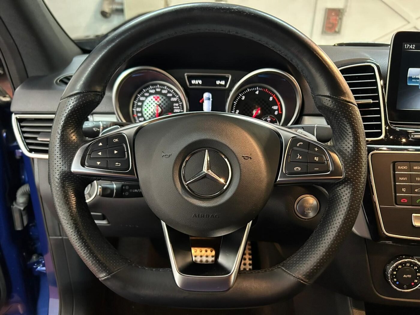 MERCEDES-BENZ GLE 250CDI AMG LINE