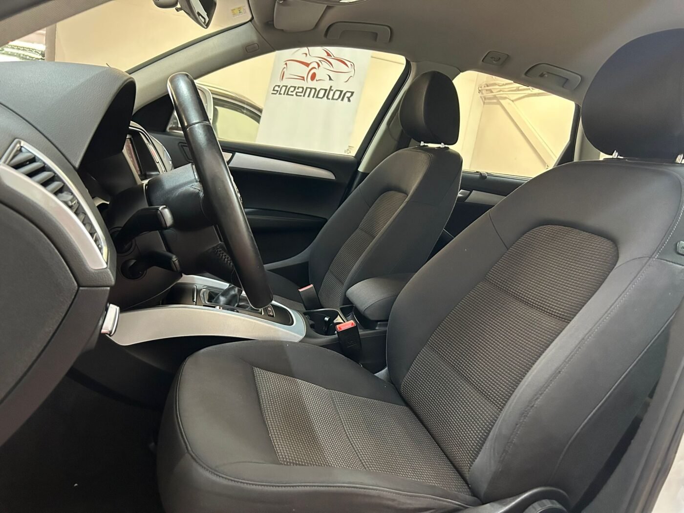 AUDI Q5 2.0TDI QUATTRO