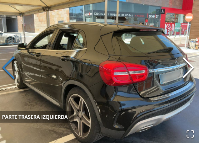 MERCEDES-BENZ GLA 200 AMG LINE