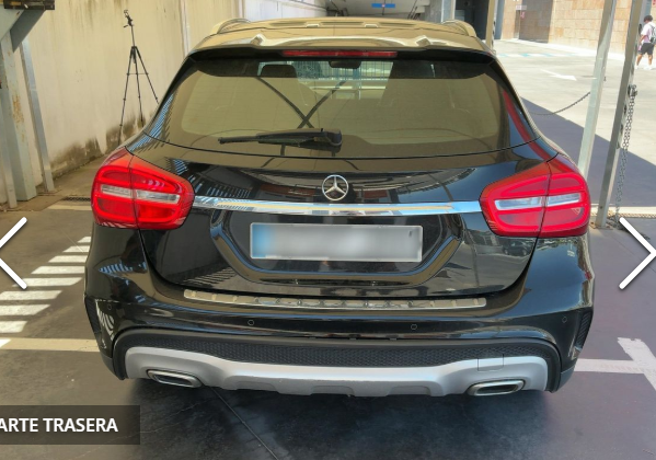 MERCEDES-BENZ GLA 200 AMG LINE