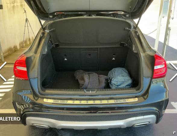 MERCEDES-BENZ GLA 200 AMG LINE