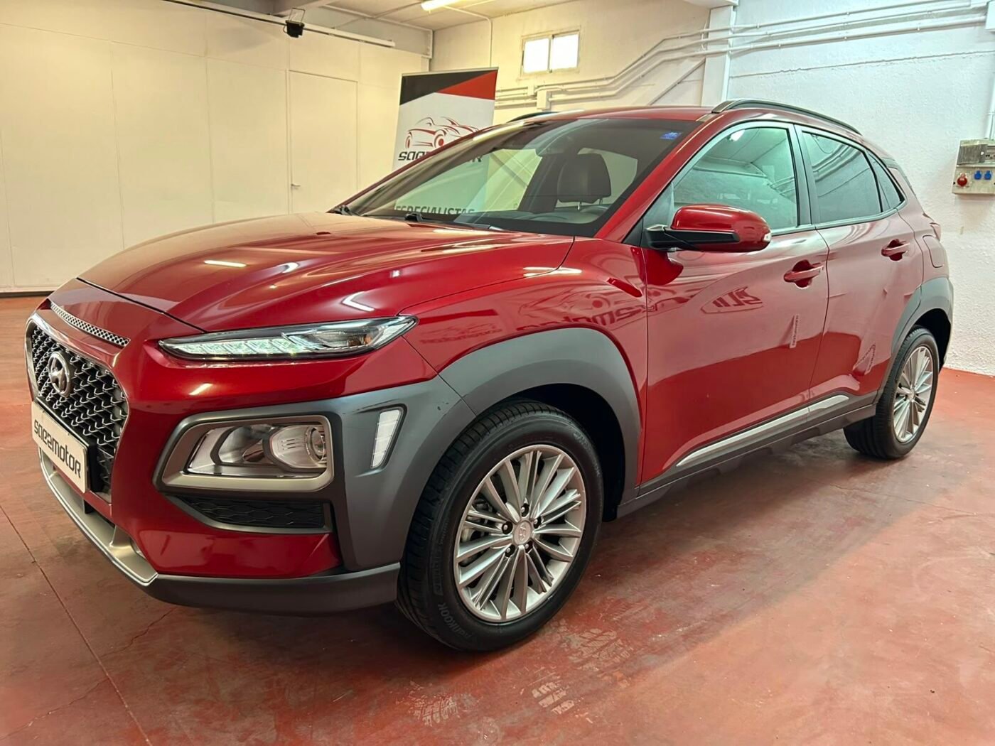 HYUNDAI KONA 1.6 TGDI Tecno 4WD
