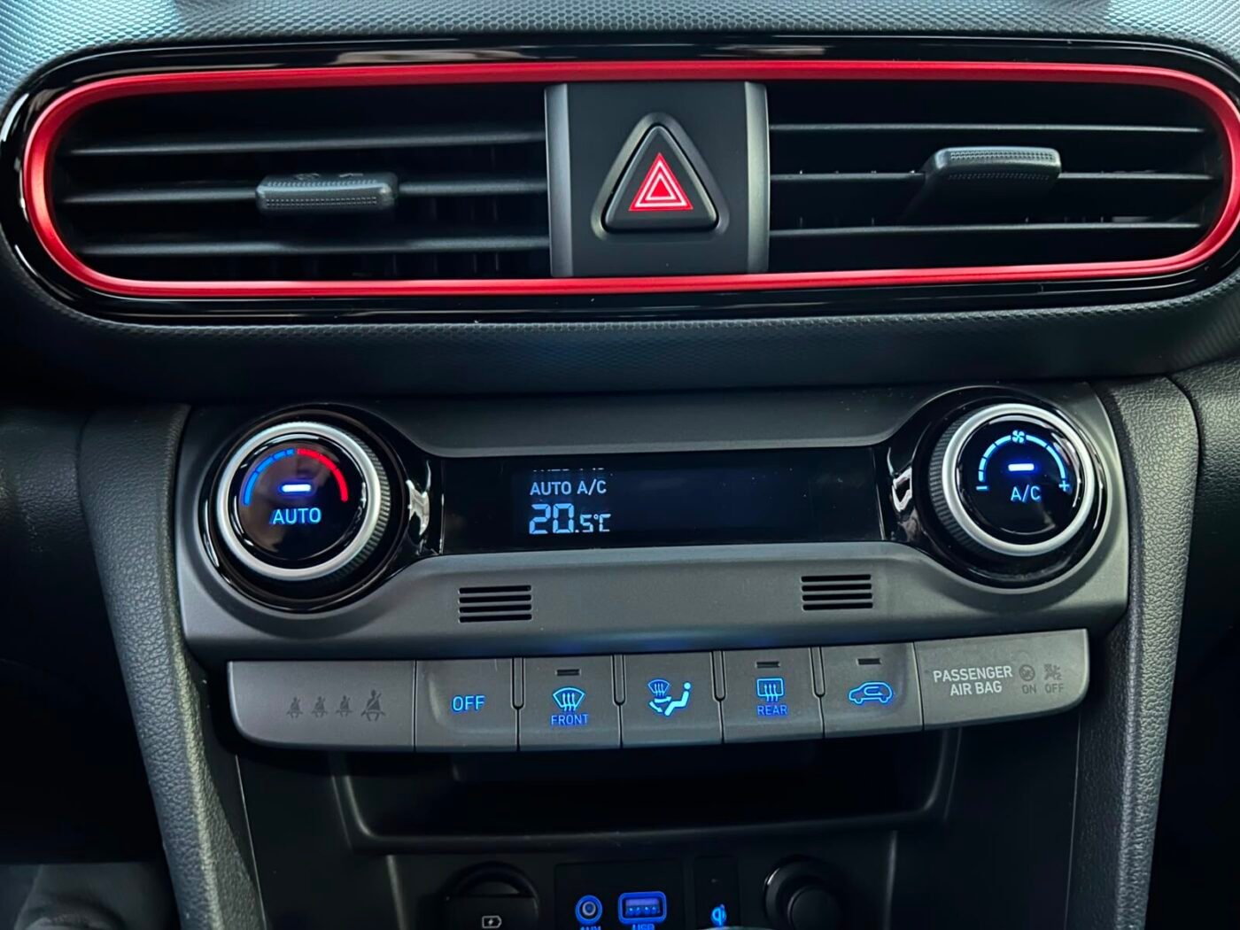 HYUNDAI KONA 1.6 TGDI Tecno 4WD