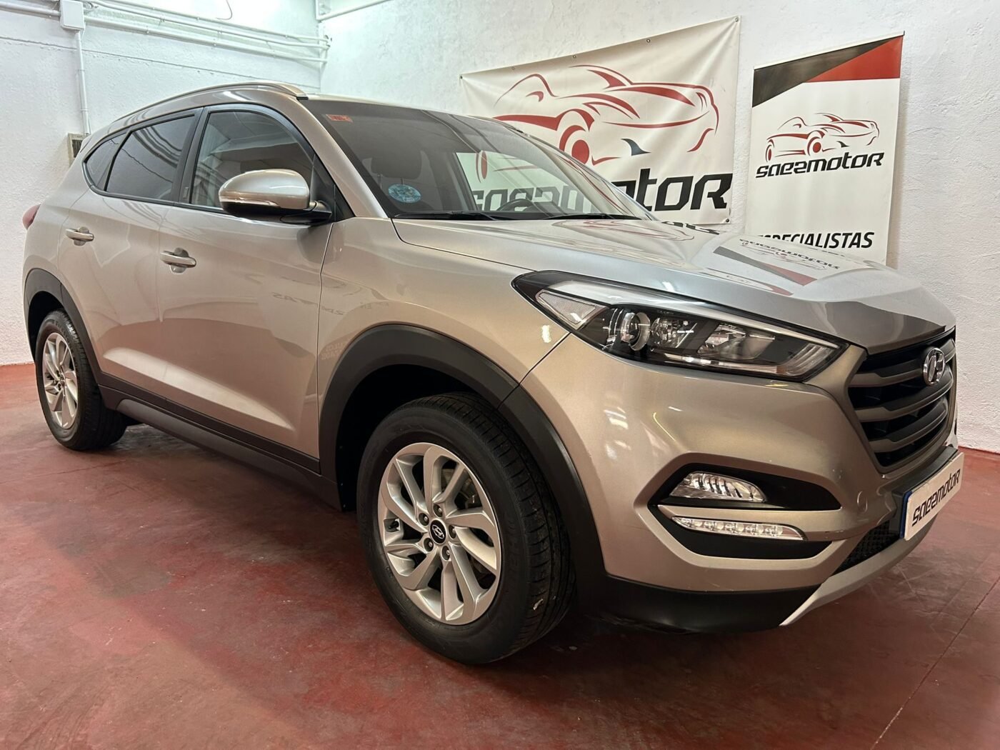 HYUNDAI TUCSON 1.6 25 Aniversario 4x2