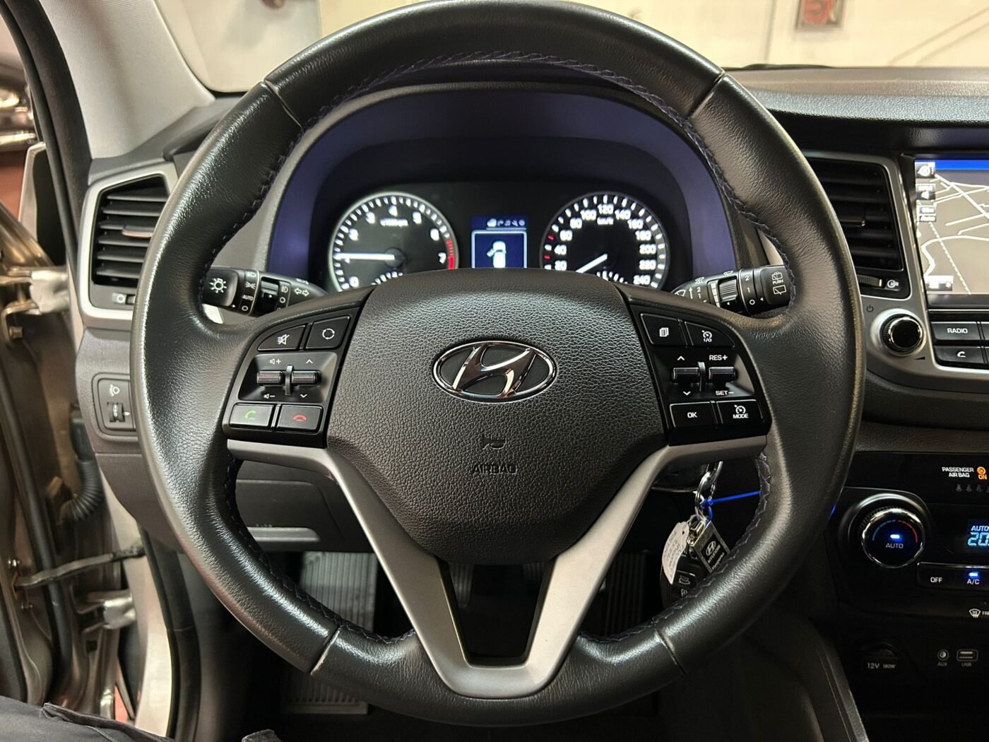 HYUNDAI TUCSON 1.6 25 Aniversario 4x2
