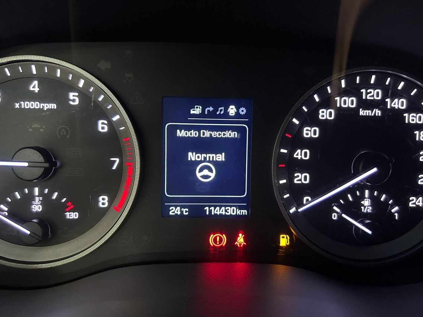 HYUNDAI TUCSON 1.6 25 Aniversario 4x2