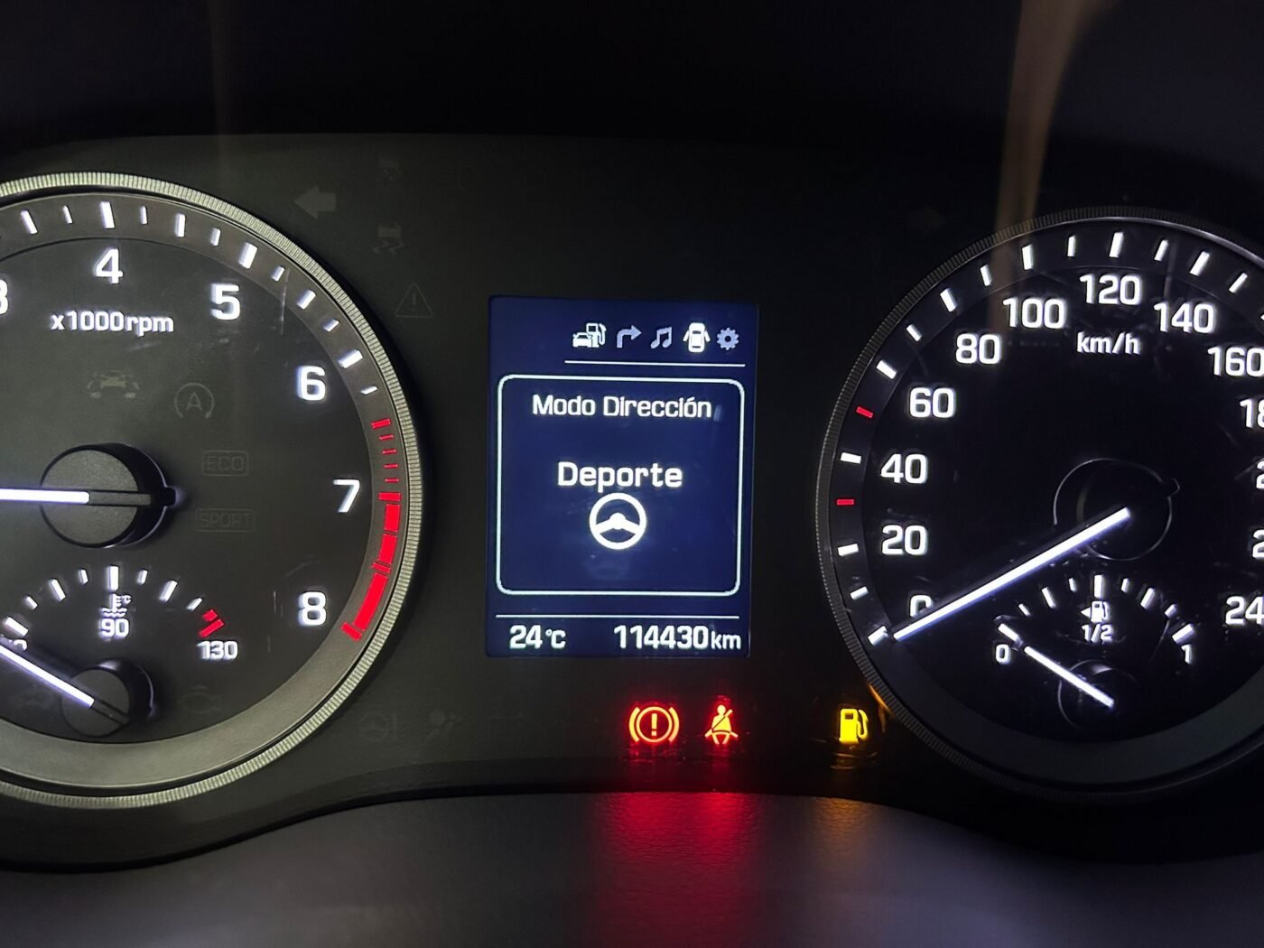 HYUNDAI TUCSON 1.6 25 Aniversario 4x2