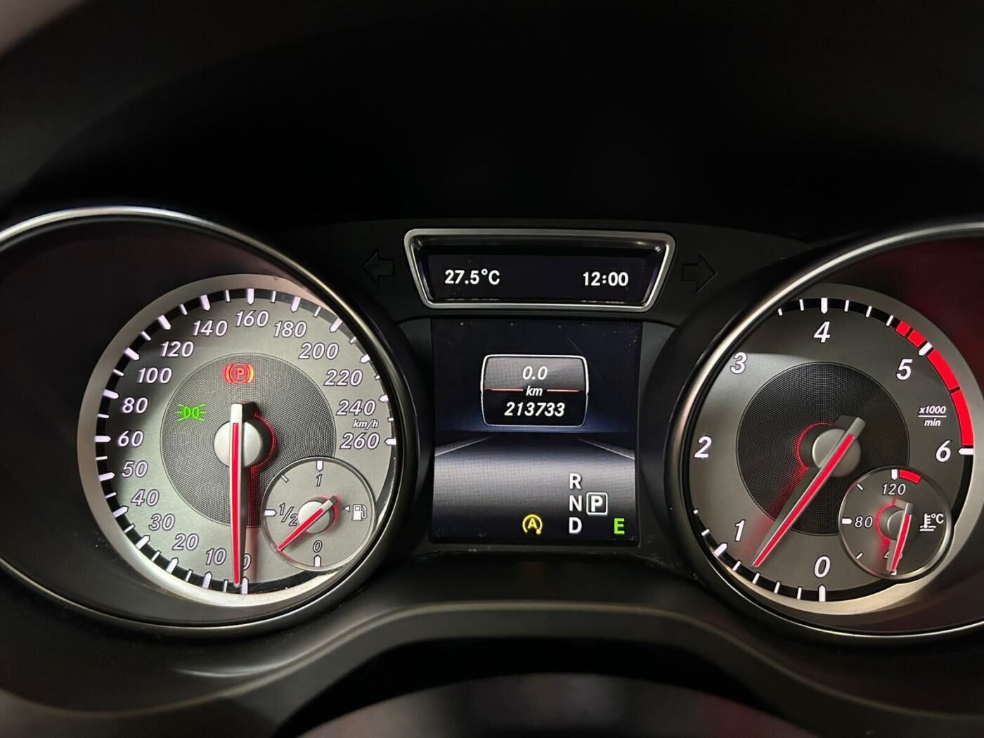 MERCEDES-BENZ GLA 200 AMG LINE