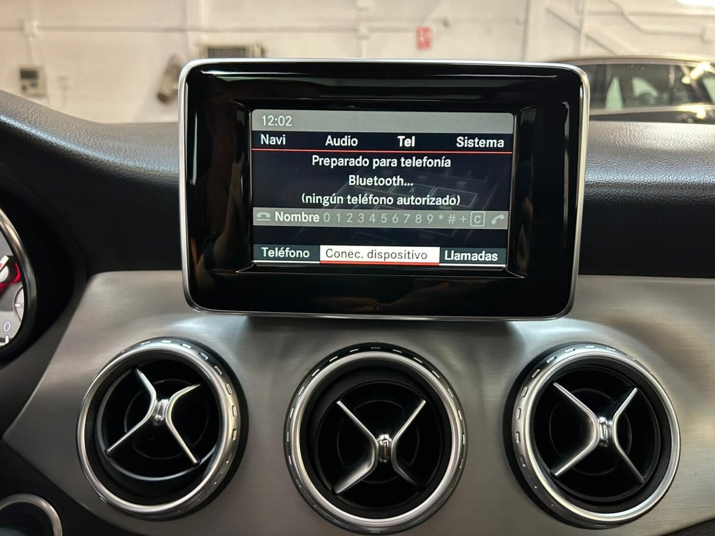 MERCEDES-BENZ GLA 200 AMG LINE