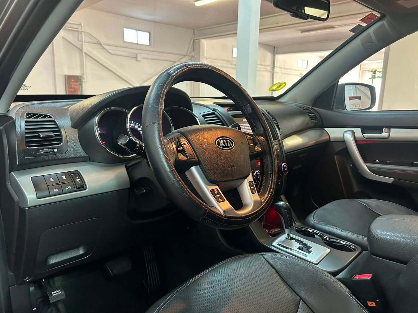 KIA SORENTO 2.2 CRDi Emotion 4WD