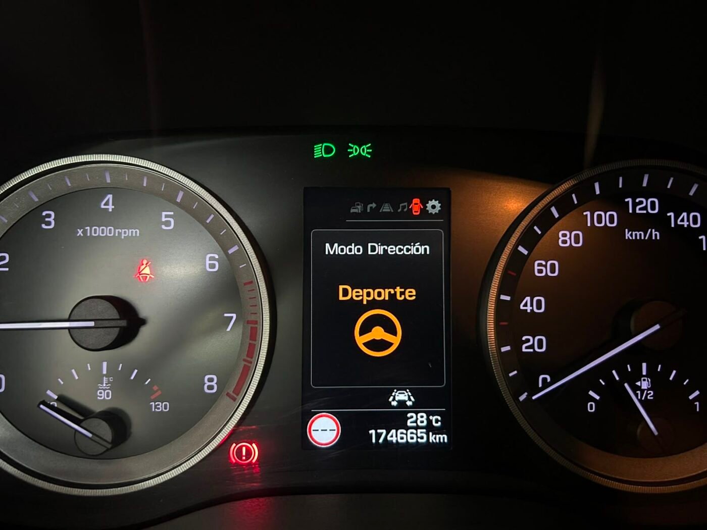 HYUNDAI TUCSON 1.6Tecno BlueDrive 2WD
