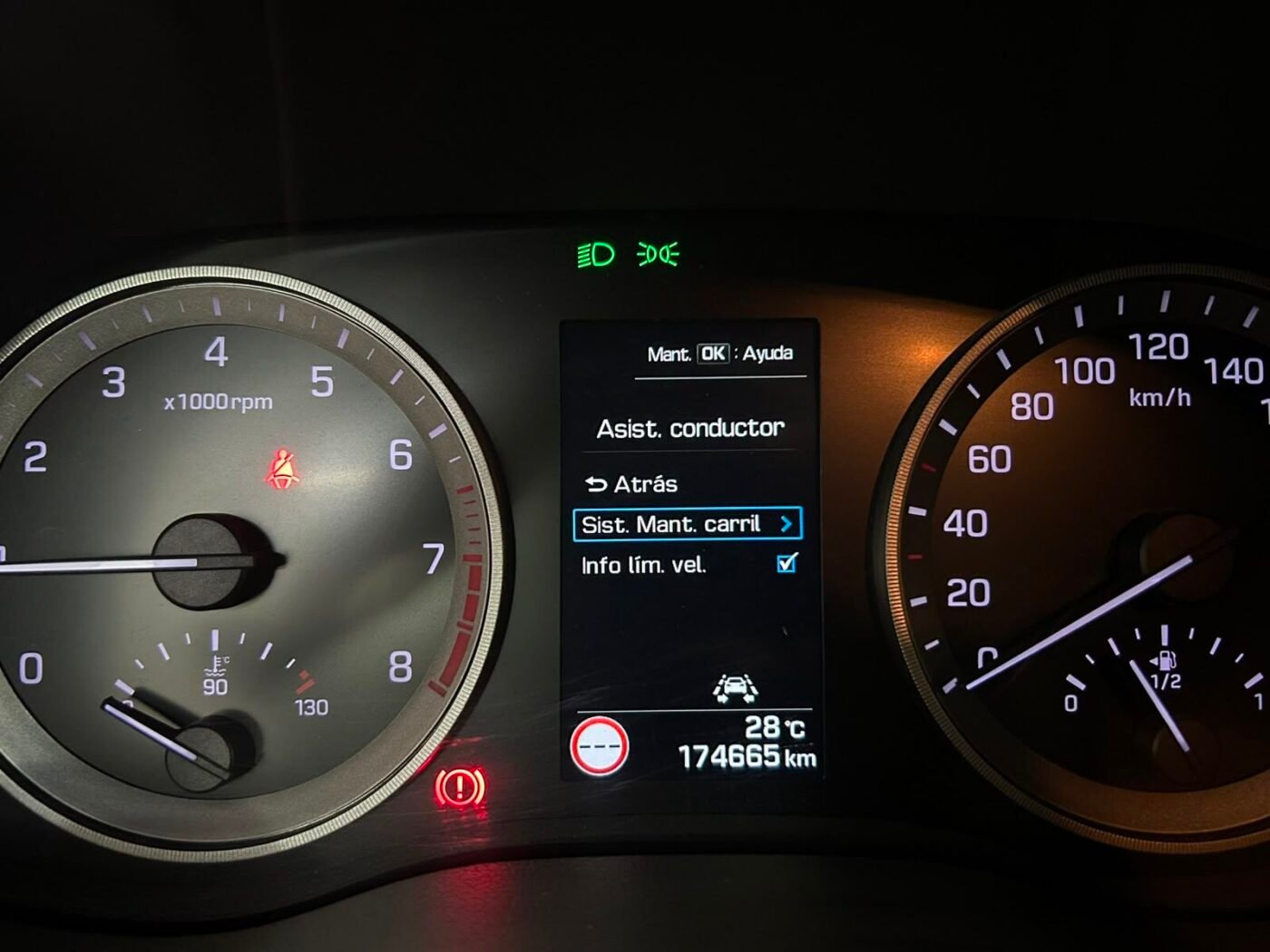 HYUNDAI TUCSON 1.6Tecno BlueDrive 2WD