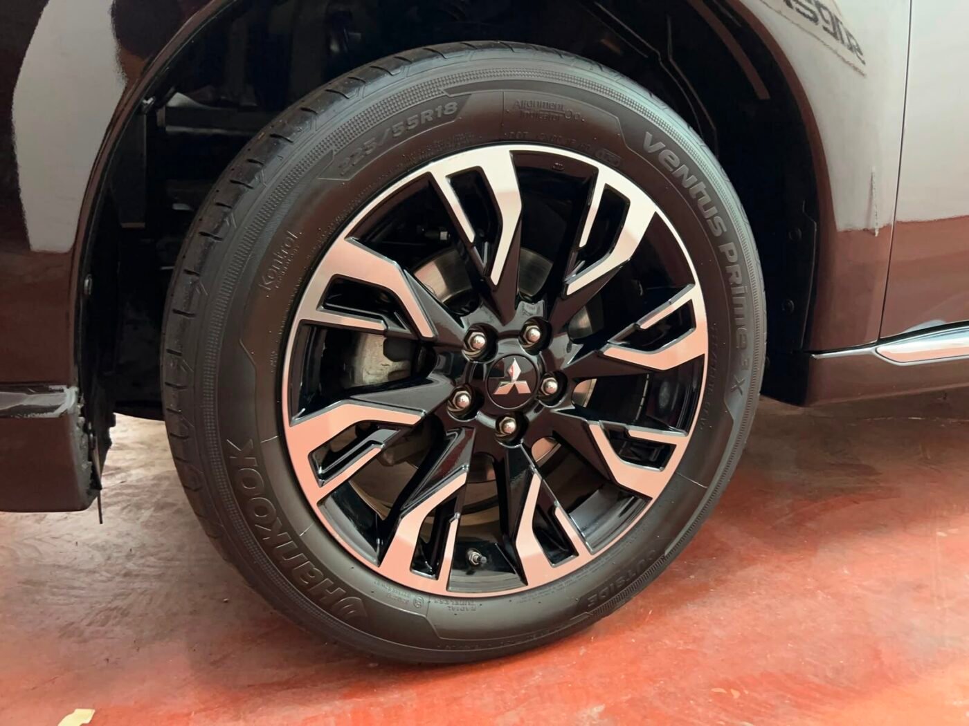 MITSUBISHI Outlander 2.0 PHEV PHEV Kaiteki 4WD