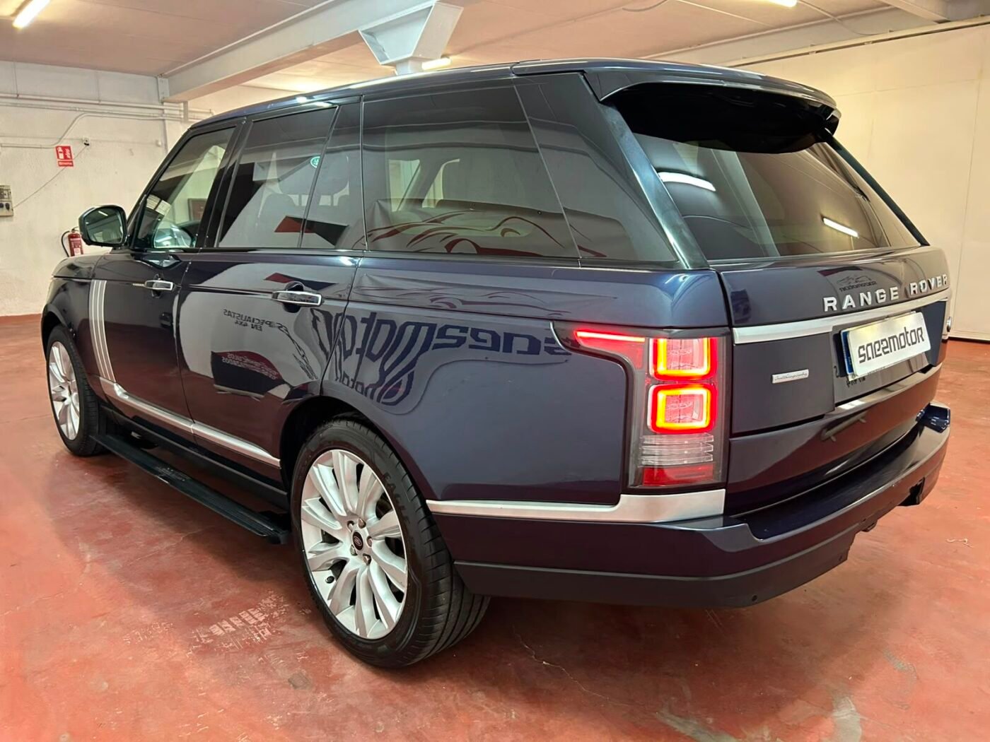 LAND-ROVER RANGE ROVER SUPERCHARGED AUTOBIOGRAPHY