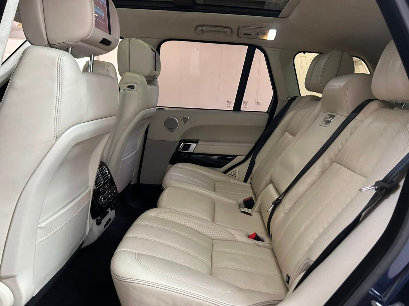 LAND-ROVER RANGE ROVER SUPERCHARGED AUTOBIOGRAPHY