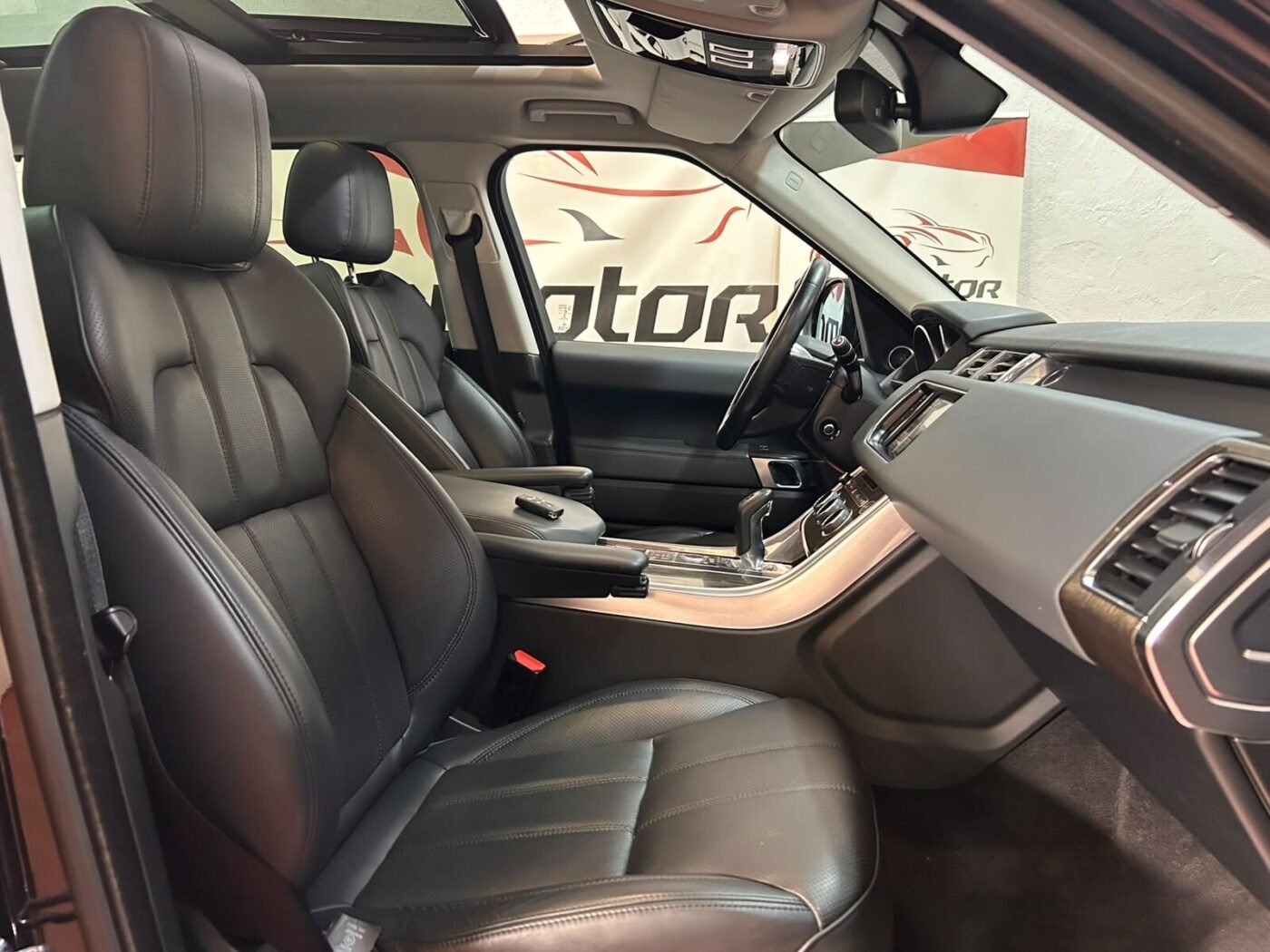 LAND-ROVER Range Rover Sport 3.0TD V6