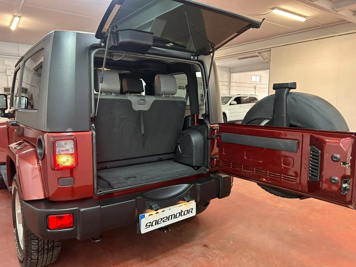 JEEP WRANGLER 2.8CRD AUT 